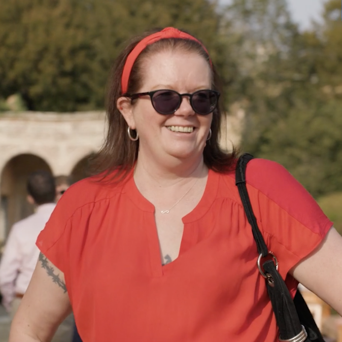 video_thumbnail_of_woman_smiling